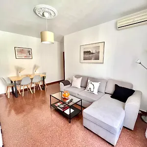 Vera Apartment, Acogedor Y Tranquilo En El Corazon De La Ciudad Apartment